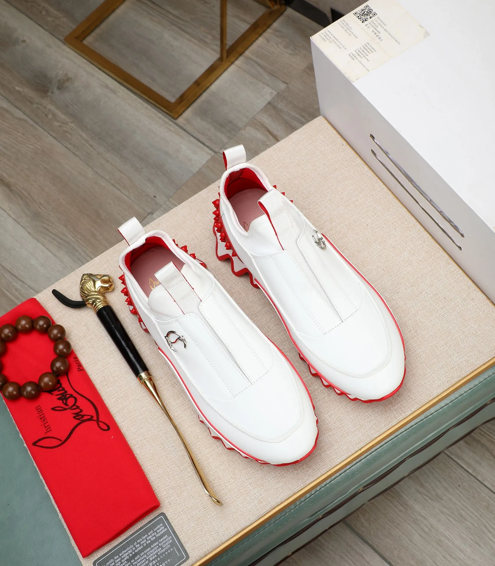 Men's shoes 💰700 (high-end goods) Christian Louboutin (CL red sole shoes) counter series, casual sneakers for couples 📢 📢 📢 Exclusive hot style release 🎈🎈💪 Movable latex feet 👻 Finished outsole line [Proud] 😝Male 38#-46, global supply 😝 [Top version]: Original imported genuine leather upper, top original leather lining, original molded TPU outsole, original 1:1 detail processing, original shoe last,